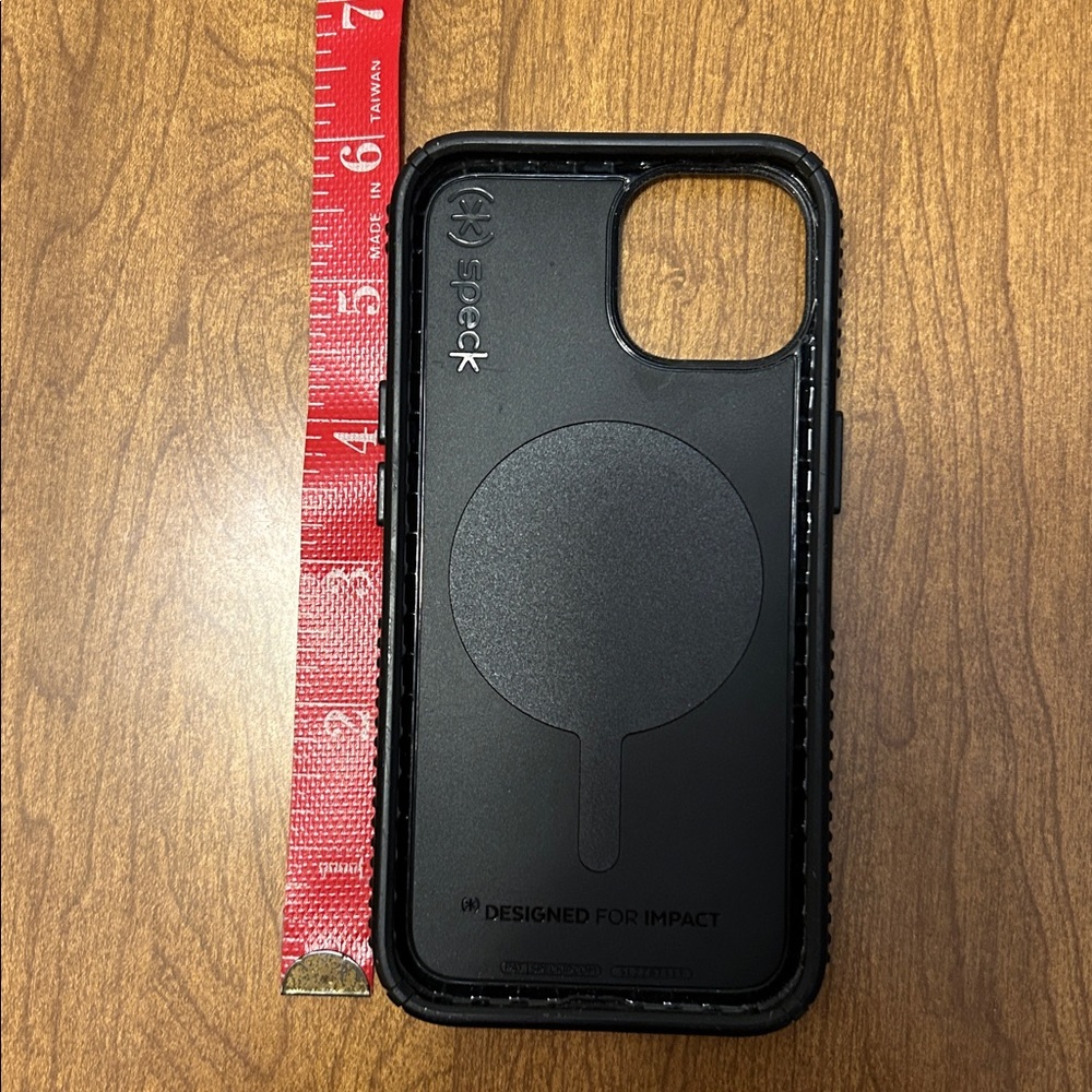 Textured iPhone14 Case - Picture 5 of 5